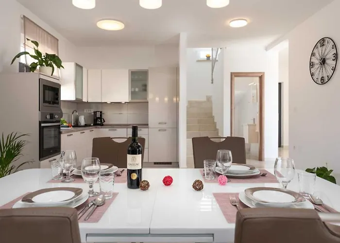 Karla Near Pula For 8 Persons With Private Pool, Kids Playground & Pet Friendly Divšići